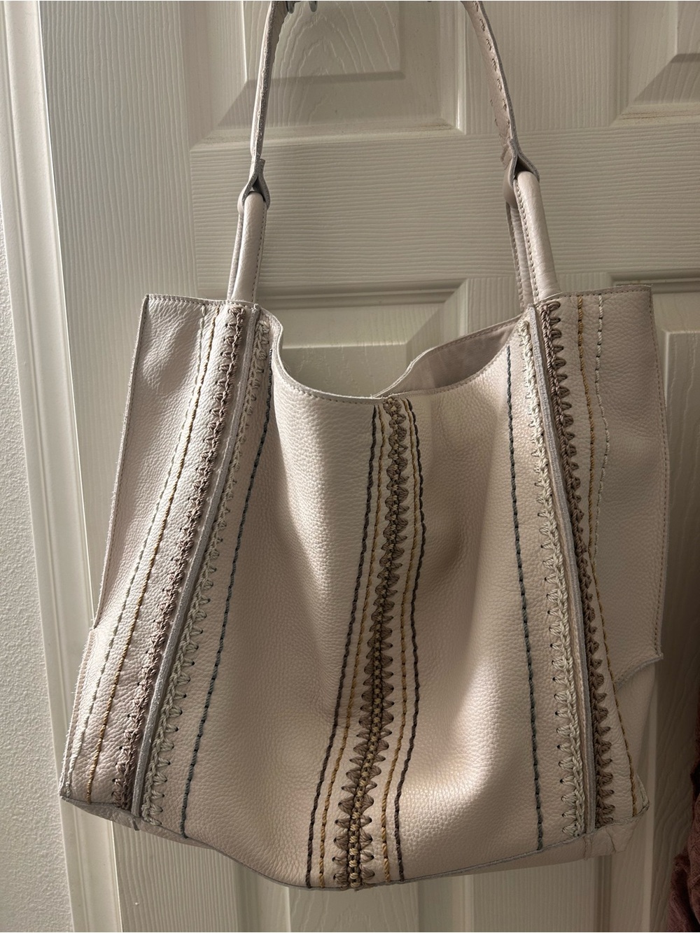 The Sak Cream Leather Shoulder Bag with Contrast Stitching